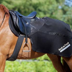 Couvre reins thérapeutique Polaire Back On Track pour Chevaux